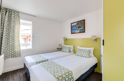 Eysines Hotel | initial by balladins Bordeaux/Eysines