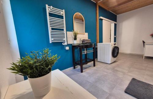 Tombeboeuf Apartment | Jacuzzi Privatif Chauffé - Terrasse & Clim