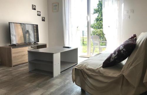 Bassens Apartment | Joli Studio au calme