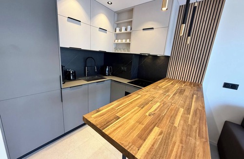 Juan-les-Pins Apartment | Juan les Pins - Apartment for 2 people - Wifi & Parking