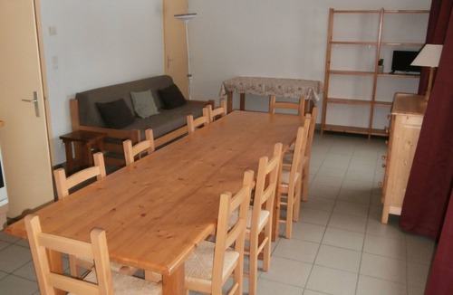 Saint-Colomban-des-Villards Apartment | Just 5 minutes from the Domaine des Sybelles! Fully equipped apartment with view.