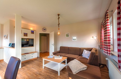 Hedwigenkoog House | Komforthaus Schwalbe