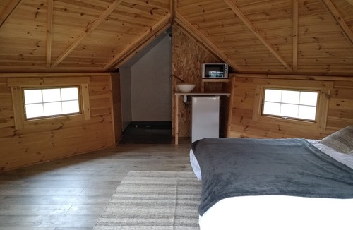 Corcoue-sur-Logne Cabin | KOTA FINNISH NATURE, FISHING, RELAXATION. BREAKFAST INCLUDED