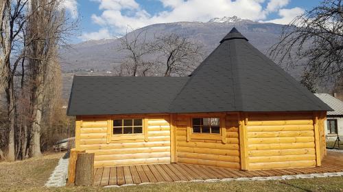 Saint-Martin-d'Arc Ski Chalet | Kota SHANTYHOME
