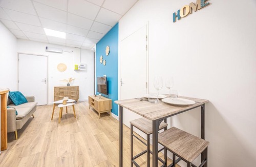 Saint-Maixent-l'Ecole Apartment | L'Atelier Bleu - Neuf & Design - Cœur Saint-Maixent-l'École