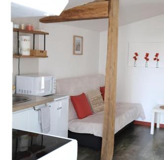 Les Landes-Genusson House | L'Eden maison avec jardin proche du Puy dufou