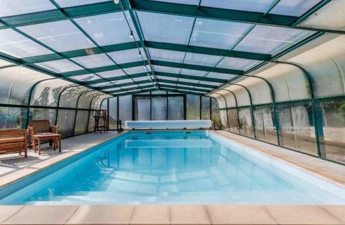 Pompejac Apartment | L'Escale Sud Gironde - Séjour en amoureux avec jacuzzi privatif - Piscine - Massage Traiteur & Brunch possibles