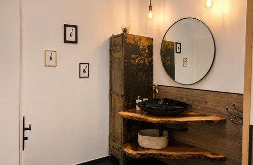 Cubnezais House | L inarretable studio independant