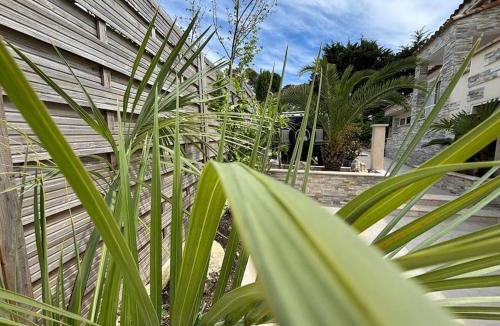 Villeneuve-Loubet Villa | L'Orée du Soleil