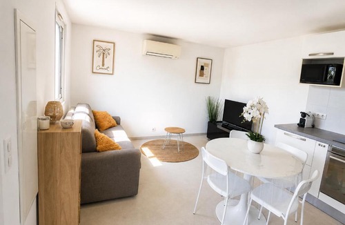 Cros-de-Cagnes House | La Casita, rare à Cagnes, villa avec jardin, proche des plages