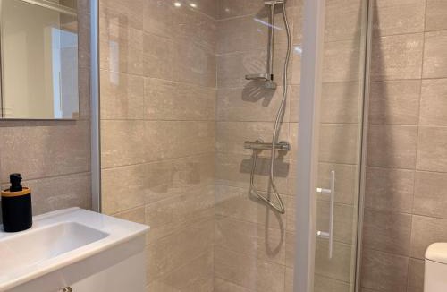 Jonzac Apartment | La Détente Jonzacaise Élégant Cocon