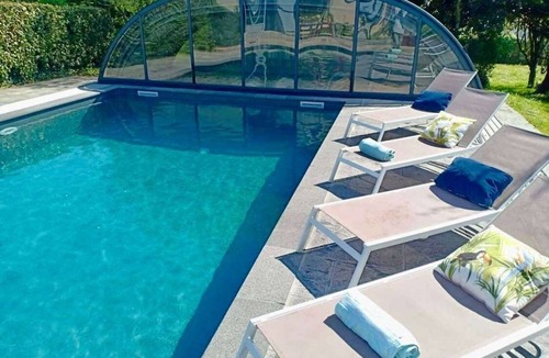 Avrille House | La Demeure Glycine - Five Bedroom House, Sleeps 10