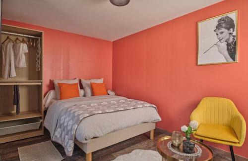 Saint-Philbert-de-Grand-Lieu House | La Mini Résidence AKWABA
