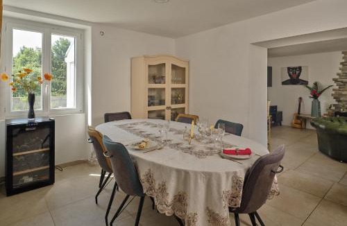 Saint-Philbert-de-Grand-Lieu House | La Mini Résidence AKWABA