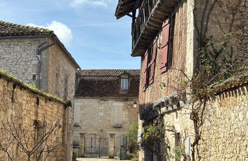 Issigeac Bed & Breakfast | La Maison Colette - B&B