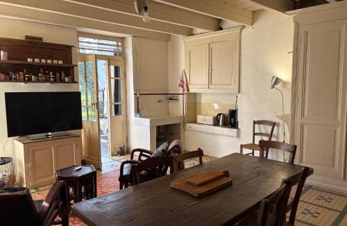 Pessac-sur-Dordogne House | La Maison de Grand-mère