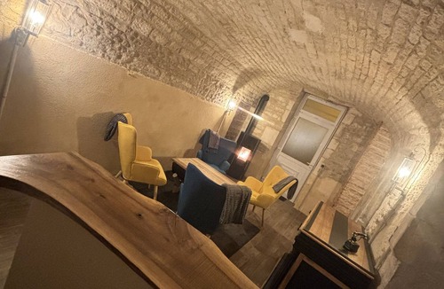 Chablis House | La Maison de Pierre
