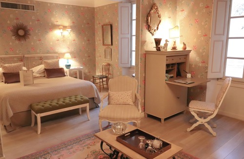 Vence Bed & Breakfast | La Maison du Frene