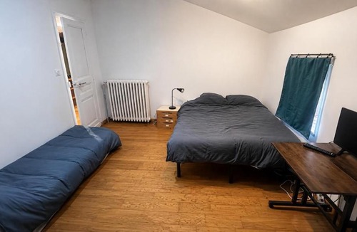 Saint-Aubin-des-Ormeaux House | La Pallardière - gîte calme et spacieux - 15 pers