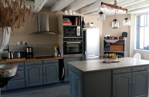 Folles House | La Parenthèse – Family Gite for 8 in the Heart of Limousin