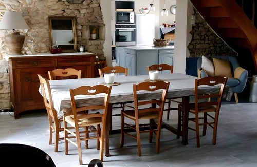 Folles House | La Parenthèse – Family Gite for 8 in the Heart of Limousin