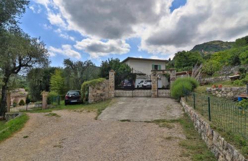 Le Bar-sur-Loup Apartment | La Pascaline locations-06 a 30mn Cannes Nice