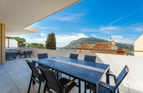 La Turbie Apartment | La Pinède de La Turbie - Appt vue mer et montagne