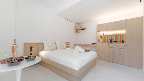Old Town Apartment | La Ponche X Les Graniers - Old Village - Shellter