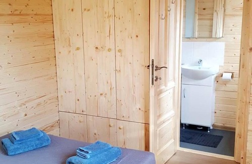 Condom Other | La Pouypardin, a caravan for a cosy stay
