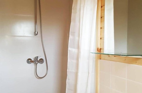 Condom Other | La Pouypardin, a caravan for a cosy stay