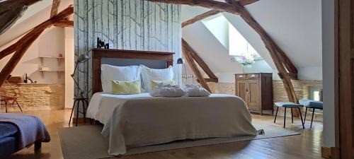 Saint-Cybranet Bed & Breakfast | La Source