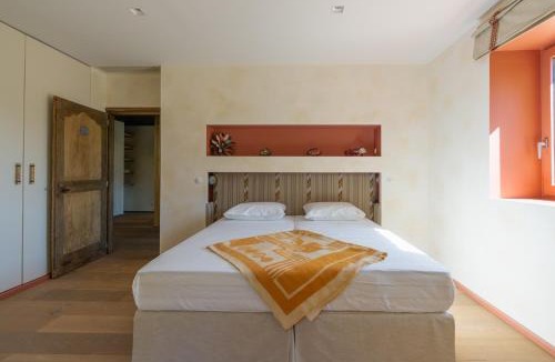 Saint-Germain-de-Belves Villa | La Vielle Ferme - Domaine privé de 80 hectares - Climatisation