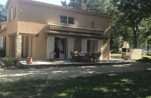 Saint-Cezaire-sur-Siagne House | La Villa Marjolaine is a holiday home to create memories with friends & family