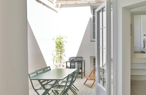 Les Sables d'Olonne Villa | La Villa Mascotte | Hyper-centre, plage 200m, 6 pers