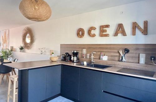 Les Sables d'Olonne House | .La Villa Sablaise. Maison avec place de parking au coeur du quartier Arago