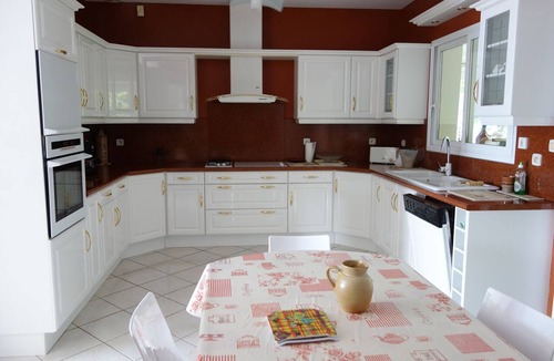 La Teste-de-Buch Villa | Large 4* villa with heated pool on the Bay of Arcachon
