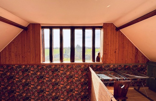 La Foret Du Parc House | Large-capacity cottage in Normandy! Peaceful yet close to everyth. Dogs welcome.