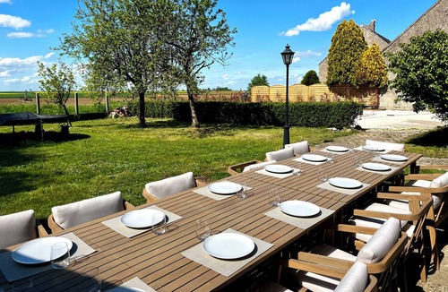 Cravant House | Large gîte with heated pool & sauna near Loire & Chambord. Ideal for groups!