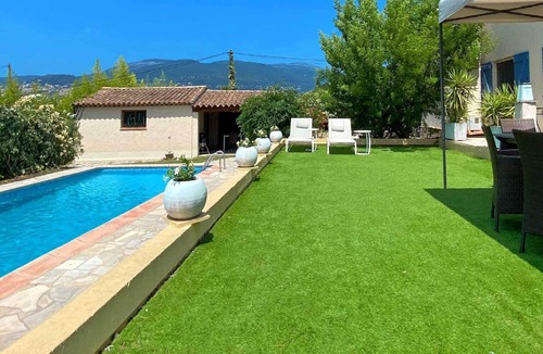 Le Plan-de-Grasse Villa | Large Provencal Villa w/pool & A/C in Grasse - near beaches of French Riviera