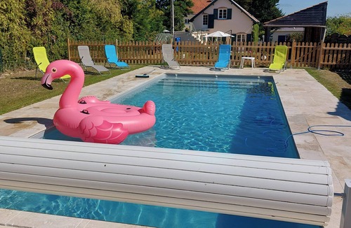 Le Cormier Villa | Large seaside family villa with outdoor pool and enclosed garden