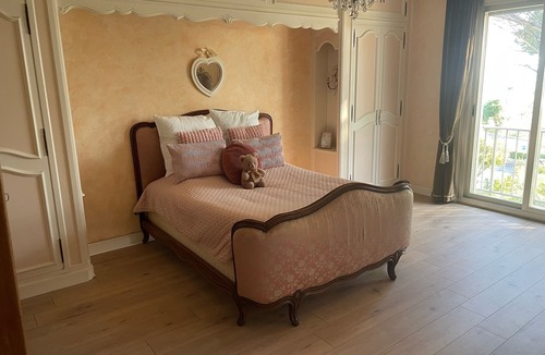 Saint-Raphael Villa | Large seaside villa, facing Santa Lucia port, walking distance to city center