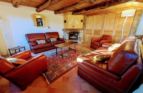 Champagnac-la-Riviere House | Lascaux