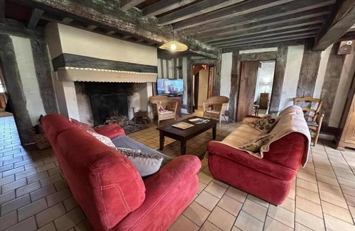 Luglon House | Le Bourrut - Luglon - Gîte