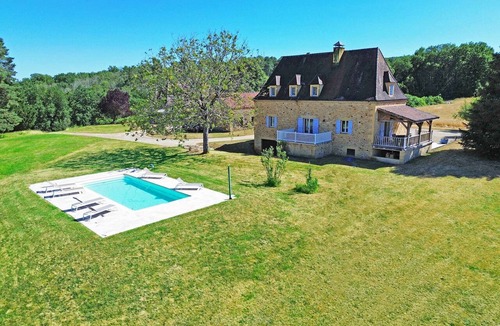 Le Bugue House | Le Carpenet - with private pool and tennis court
