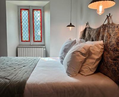 Saint-Angel Bed & Breakfast | Le Château de Saint-Angel, Le Manoir du Rigouneix, 5 minutes A89, nature, calme, sauna, CLIMATISATION