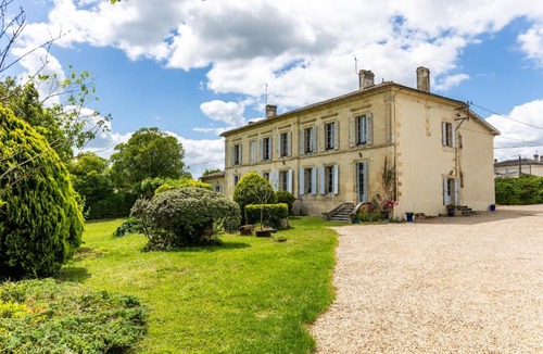 Saint-Germain-Du-Puch House | Le Château - Château Le Noble