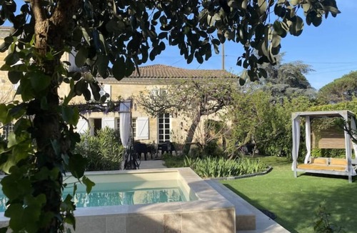 Vignonet House | "Le clos d'Emilion" Charming renovated gîte near Saint Emilion