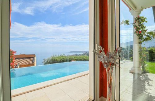 Menton Villa | "Le Clos des Guillons" Piscine, Vue imprenable, Parkings