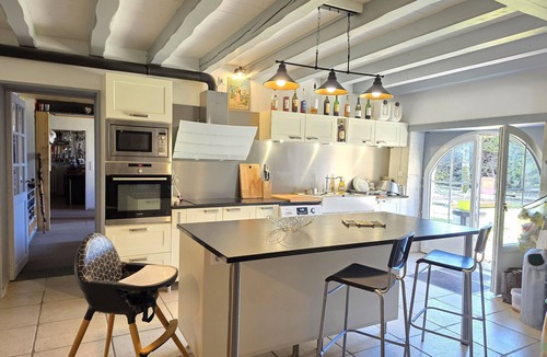 Criteuil-la-Magdeleine House | Le Clos des Vignes: the perfect place for a holiday with family or friends in Charente, featuring a swimming pool and private play areas