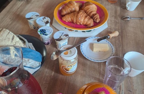 Noailhac Bed & Breakfast | Le curé est parti, chambres d'hôtes